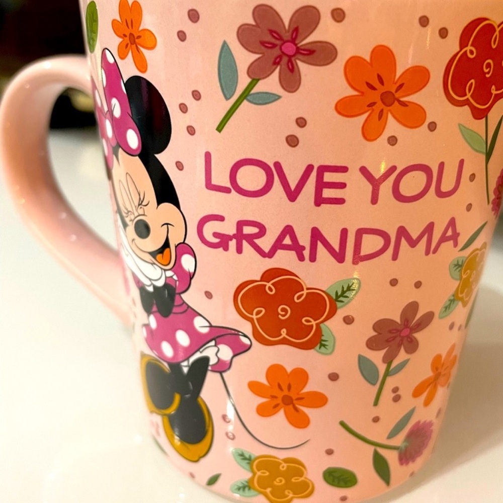Love you Grandma Minnie Mouse Mug NWOT